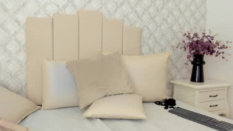 Snapshot of marianasanz chatting on February 12, 2025, 5:16 pm Mariana online show from February 12, 2025, 5:16 pm