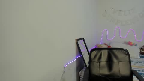 Snapshot of mariangel_3 chatting on January 23, 2025, 11:47 pm Mariangel online show from January 23, 2025, 11:47 pm