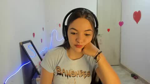 Snapshot of mariangel_3 chatting on February 21, 2025, 3:01 am Mariangel online show from February 21, 2025, 3:01 am