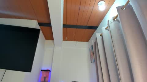 Snapshot of mariangel_3 chatting on September 30, 2025, 10:37 pm Mariangel online show from September 30, 2025, 10:37 pm
