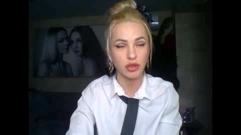 marianna1977 online show from February 21, 2025, 8:49 pm