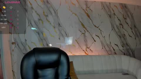 Marianne  online show from March 7, 2026, 8:17 pm