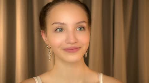 Snapshot of mariannsullivant chatting on November 5, 2025, 9:04 pm Rachel online show from November 5, 2025, 9:04 pm