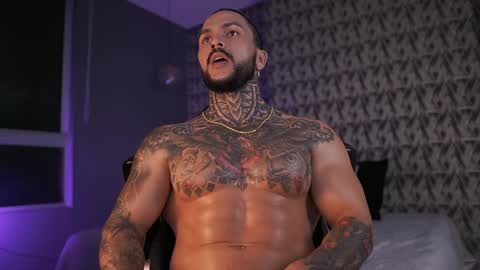 Snapshot of mariano_costa chatting on December 16, 2024, 6:10 am Mariano Costa online show from December 16, 2024, 6:10 am