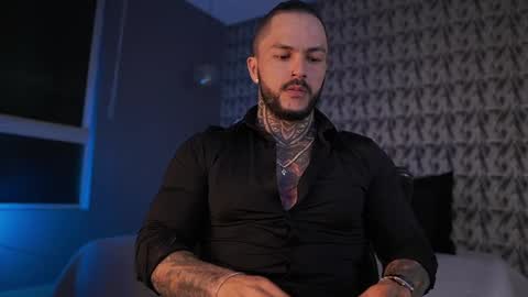 Snapshot of mariano_costa chatting on January 19, 2025, 4:54 am Mariano Costa online show from January 19, 2025, 4:54 am