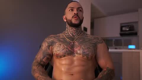 Snapshot of mariano_costa chatting on January 20, 2025, 2:53 am Mariano Costa online show from January 20, 2025, 2:53 am