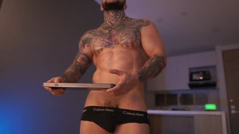 Snapshot of mariano_costa chatting on February 2, 2025, 2:48 am Mariano Costa online show from February 2, 2025, 2:48 am