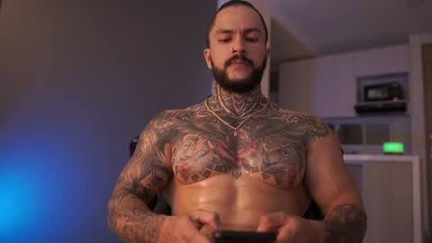 Snapshot of mariano_costa chatting on February 7, 2025, 11:55 pm Mariano Costa online show from February 7, 2025, 11:55 pm