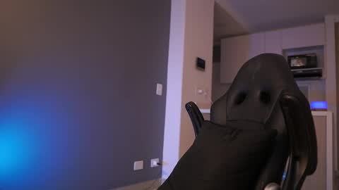 Snapshot of mariano_costa chatting on February 18, 2025, 4:04 am Mariano Costa online show from February 18, 2025, 4:04 am