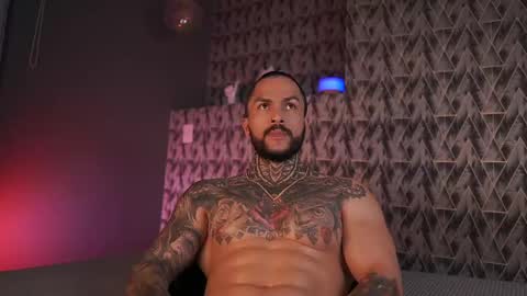 Snapshot of mariano_costa chatting on February 21, 2025, 5:02 am Mariano Costa online show from February 21, 2025, 5:02 am