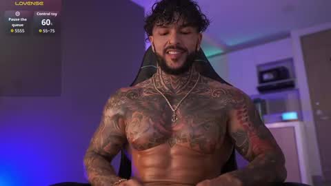 Snapshot of mariano_costa chatting on September 11, 2025, 1:17 am Mariano Costa online show from September 11, 2025, 1:17 am