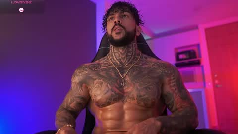 Snapshot of mariano_costa chatting on October 19, 2025, 2:45 am Mariano Costa online show from October 19, 2025, 2:45 am