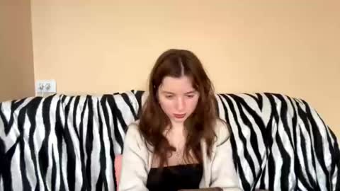 MariaNogle online show from March 20, 2026, 2:44 pm