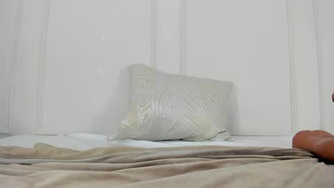 Maria Pettit online show from January 23, 2025, 12:09 pm