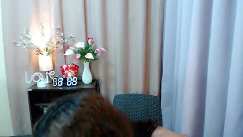 Maria online show from October 2, 2025, 7:04 am