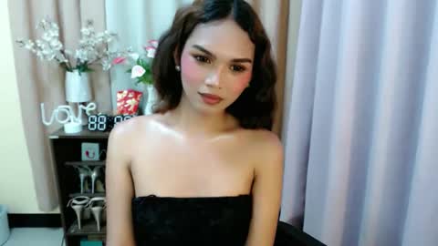 Snapshot of mariatransgracia chatting on November 7, 2025, 10:59 am Maria online show from November 7, 2025, 10:59 am