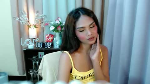 Snapshot of mariatransgracia chatting on November 8, 2025, 1:11 pm Maria online show from November 8, 2025, 1:11 pm