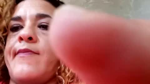 Snapshot of maribyleiva chatting on December 2, 2025, 12:21 pm maribyleiva online show from December 2, 2025, 12:21 pm