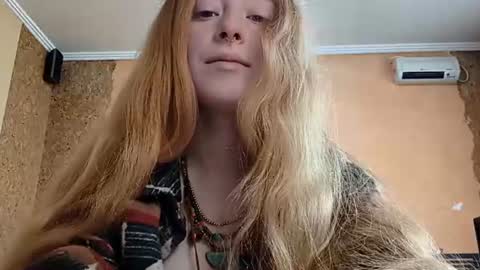 Snapshot of maricagorgo chatting on June 22, 2026, 10:07 pm Kate online show from June 22, 2026, 10:07 pm