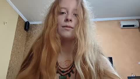 Snapshot of maricagorgo chatting on July 10, 2026, 5:12 am Kate online show from July 10, 2026, 5:12 am