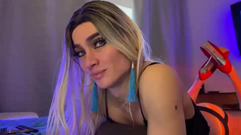 Snapshot of maridekoks chatting on December 11, 2024, 11:41 am Mari online show from December 11, 2024, 11:41 am