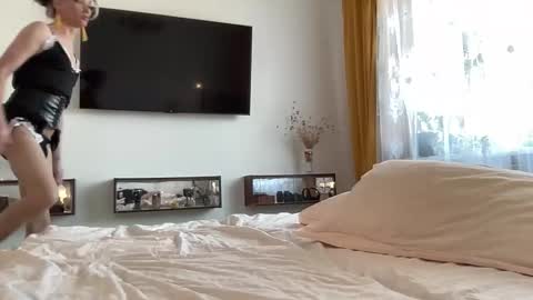 Mari online show from March 27, 2026, 7:58 am