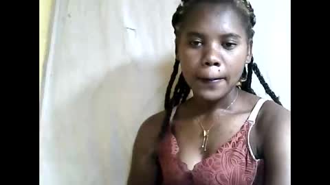 Snapshot of marie599194 chatting on May 30, 2026, 8:11 am marie599194 online show from May 30, 2026, 8:11 am