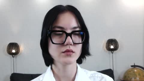 Snapshot of marie_fitch chatting on November 20, 2025, 4:01 am Marie Fitch online show from November 20, 2025, 4:01 am