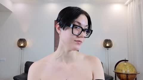 Snapshot of marie_fitch chatting on February 26, 2026, 1:15 am Marie Fitch online show from February 26, 2026, 1:15 am