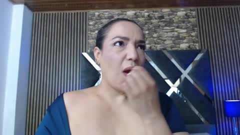 Snapshot of marie_hss chatting on November 18, 2025, 7:40 pm marie_hss online show from November 18, 2025, 7:40 pm