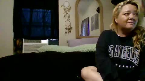Snapshot of mariec742 chatting on May 28, 2026, 7:55 pm Marie online show from May 28, 2026, 7:55 pm