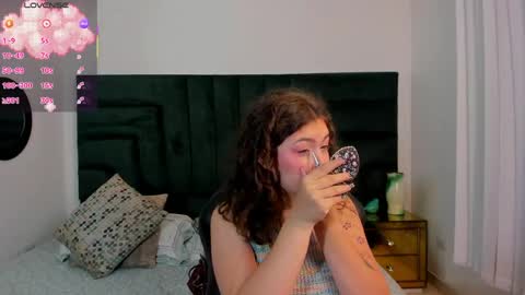 Mariee online show from March 30, 2026, 6:09 pm