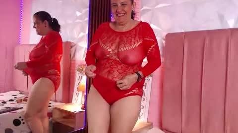 Snapshot of marielahorny303av chatting on November 1, 2025, 12:29 pm marielahorny303av online show from November 1, 2025, 12:29 pm