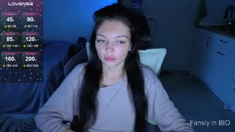Snapshot of mariella__adams chatting on July 26, 2026, 6:37 pm Maria online show from July 26, 2026, 6:37 pm