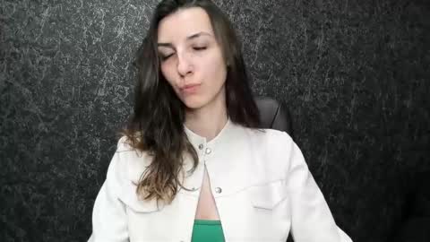 Snapshot of marielleanker chatting on September 20, 2025, 8:32 pm marielleanker online show from September 20, 2025, 8:32 pm