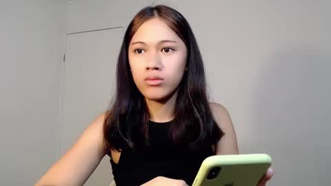 Snapshot of mariepoesa_gaurdaxx827 chatting on December 14, 2025, 12:49 am mariepoesa_gaurdaxx827 online show from December 14, 2025, 12:49 am