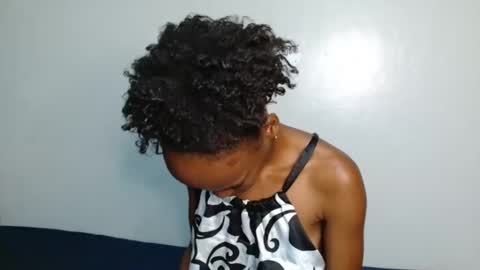 Snapshot of marigold_gift chatting on April 2, 2026, 12:14 pm gold online show from April 2, 2026, 12:14 pm