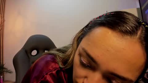 Snapshot of mariiajose_cruz chatting on February 25, 2026, 11:31 am mariiajose_cruz online show from February 25, 2026, 11:31 am