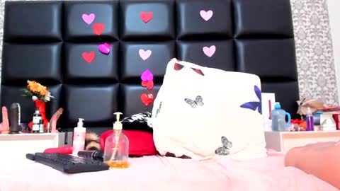 Snapshot of mariiana_fox chatting on February 20, 2025, 3:52 pm mariana online show from February 20, 2025, 3:52 pm