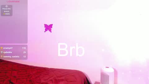 Snapshot of marijaneh chatting on January 2, 2025, 12:35 pm Luna Dulk online show from January 2, 2025, 12:35 pm