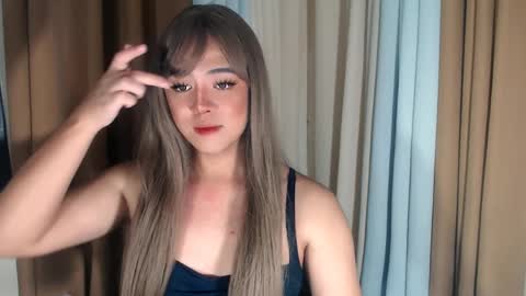 Snapshot of marikosue01 chatting on May 17, 2026, 5:53 pm marikosue online show from May 17, 2026, 5:53 pm