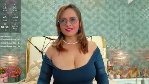 Snapshot of marilynvega77 chatting on October 30, 2025, 9:04 pm Marilyn Vega online show from October 30, 2025, 9:04 pm