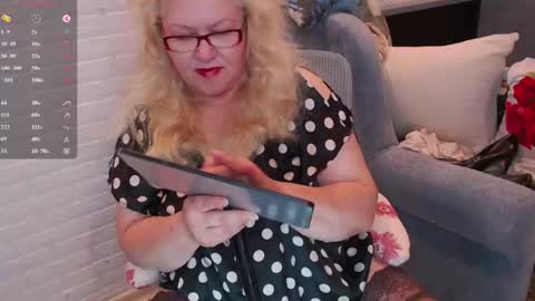 Snapshot of marinaabysss chatting on July 17, 2026, 12:17 am Marina online show from July 17, 2026, 12:17 am