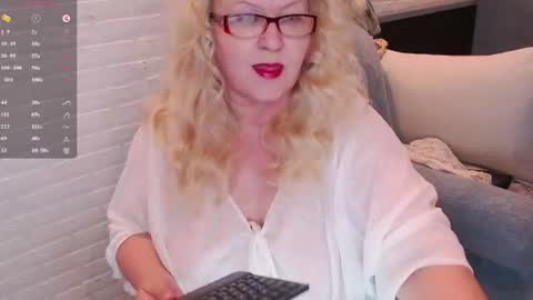 Snapshot of marinaabysss chatting on July 19, 2026, 2:32 pm Marina online show from July 19, 2026, 2:32 pm