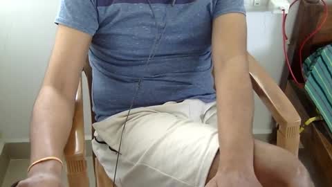 The SHY UncutBoy online show from February 1, 2025, 10:26 am