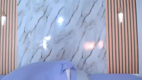 Marinella16 online show from November 15, 2025, 6:15 pm