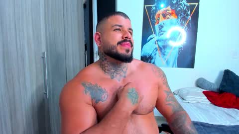 Snapshot of mario_teran chatting on October 17, 2025, 4:04 am Mario Teran online show from October 17, 2025, 4:04 am