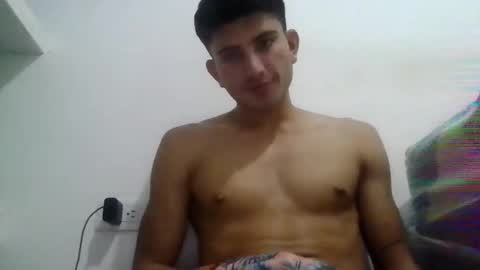 Snapshot of mariobrosss517470 chatting on December 17, 2024, 4:34 am mariobrosss517470 online show from December 17, 2024, 4:34 am