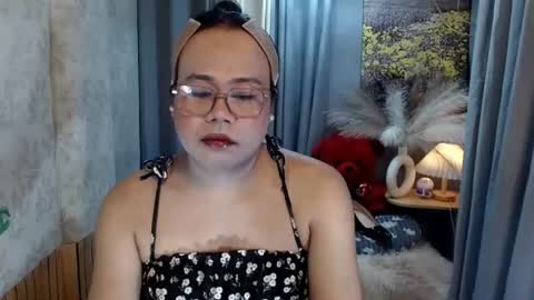 Snapshot of mariposa_911 chatting on June 20, 2026, 10:23 pm LEAH online show from June 20, 2026, 10:23 pm