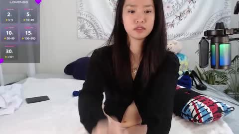 Snapshot of marissapeach chatting on December 17, 2024, 6:31 pm MarissaPeach online show from December 17, 2024, 6:31 pm